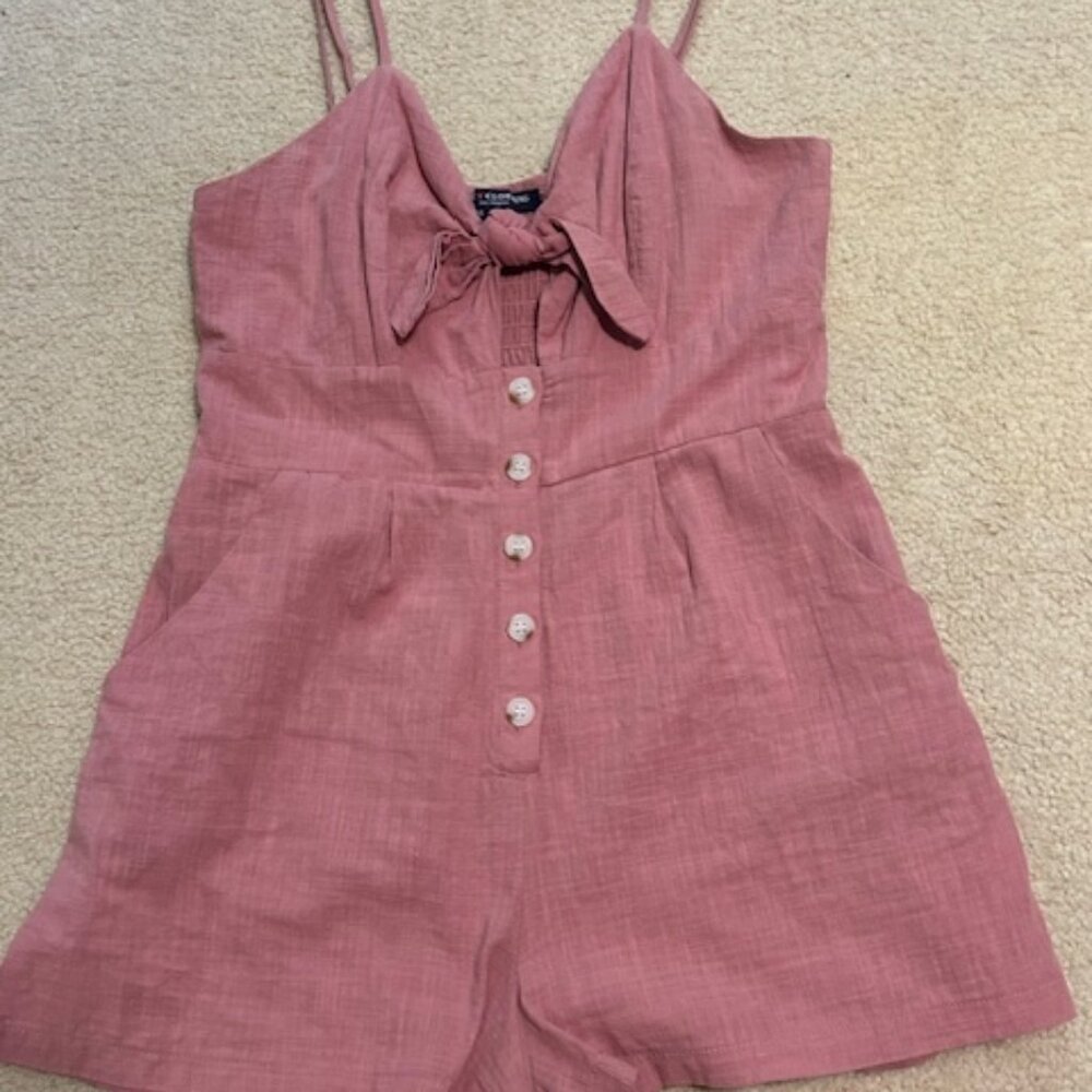 One Clothing one-piece women's linen shorts romper